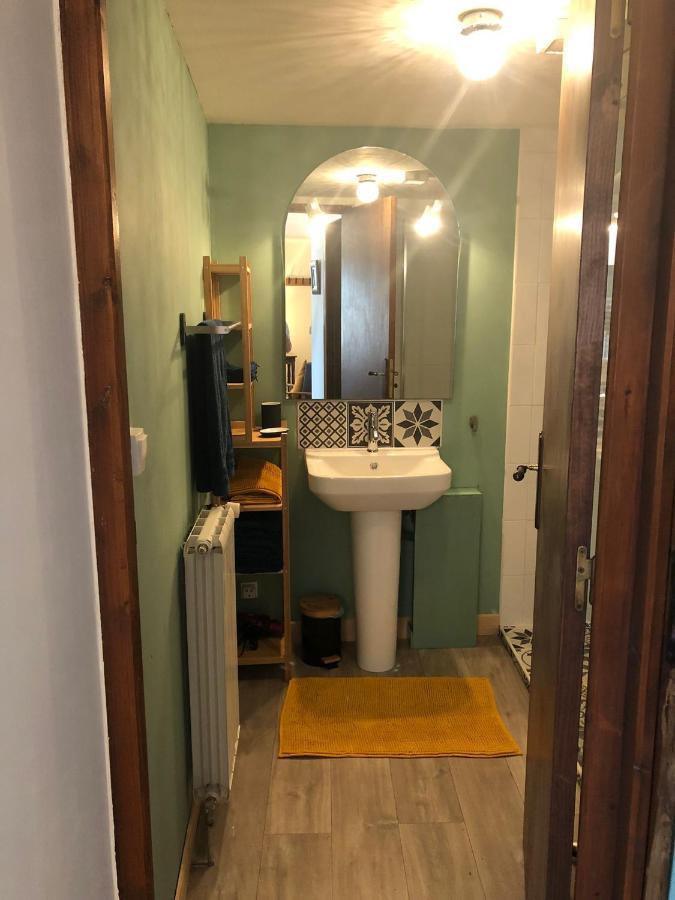 Jasmin 1 Jeanne D Albret Apartment Navarrenx Ngoại thất bức ảnh