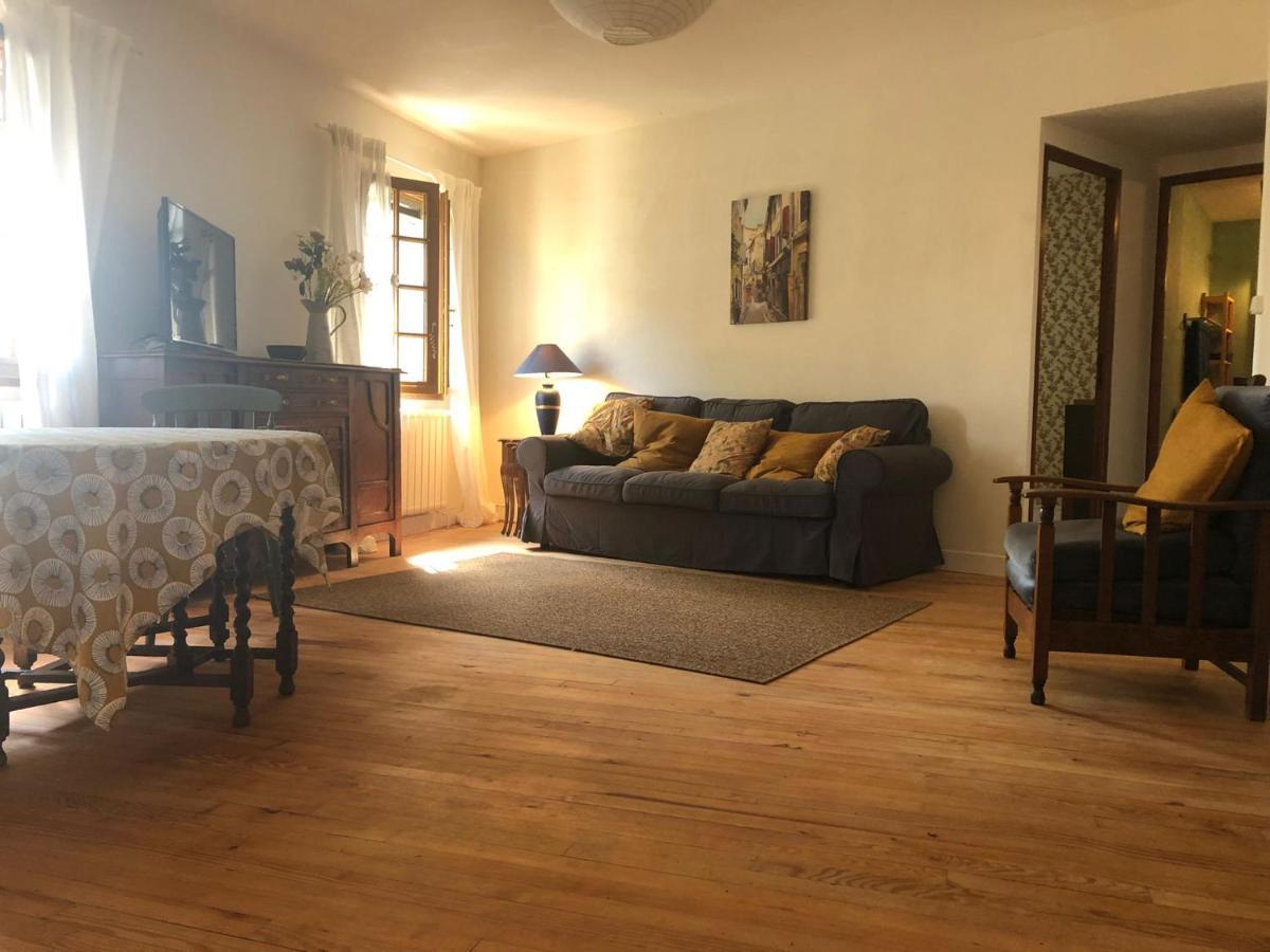 Jasmin 1 Jeanne D Albret Apartment Navarrenx Ngoại thất bức ảnh