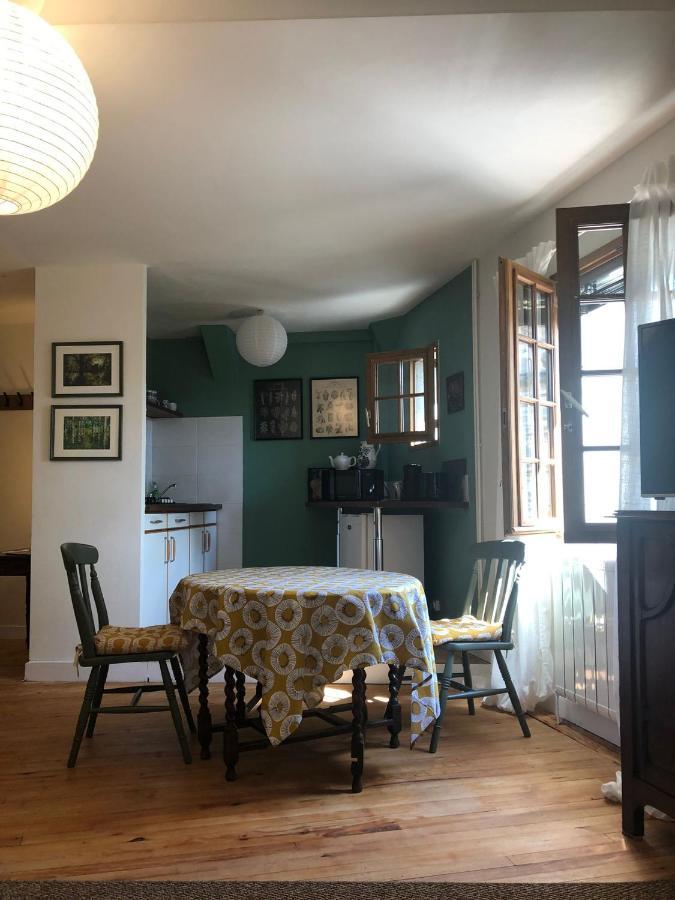 Jasmin 1 Jeanne D Albret Apartment Navarrenx Ngoại thất bức ảnh